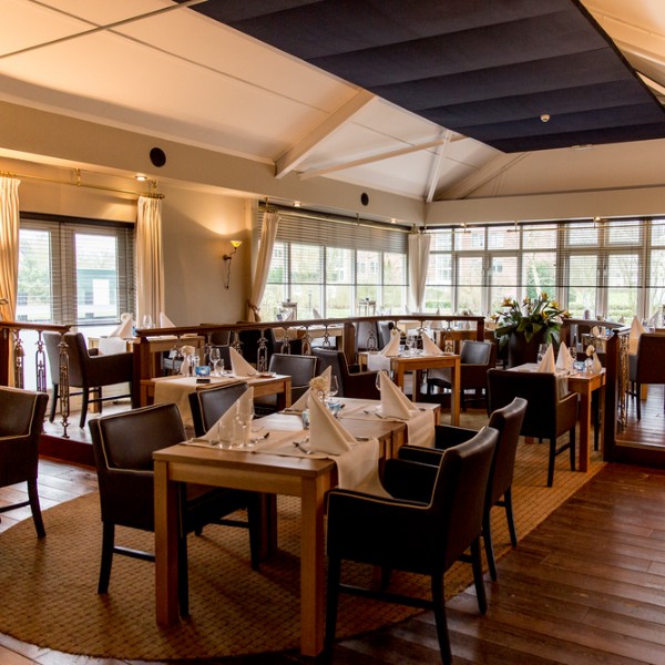 3. Heidehof-Interieur-Restaurant-32.png