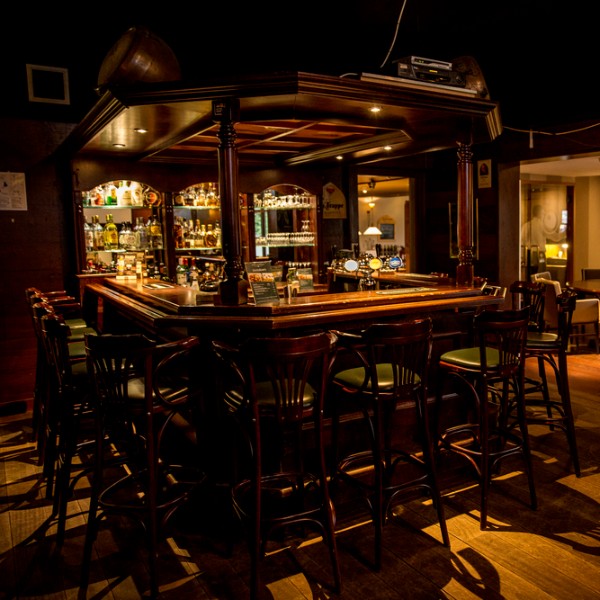 6. Heidehof-Interieur-Bar-22.png