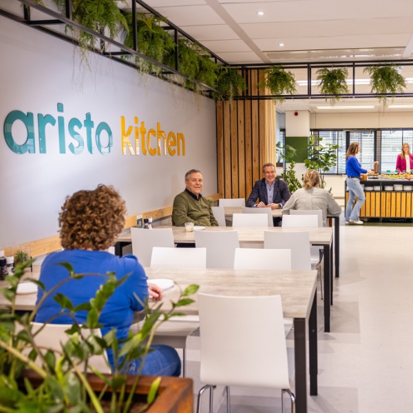 Aristo Utrecht CS - tafels restaurant