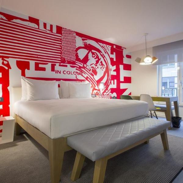 Radisson Red Brussels hotelkamer_01