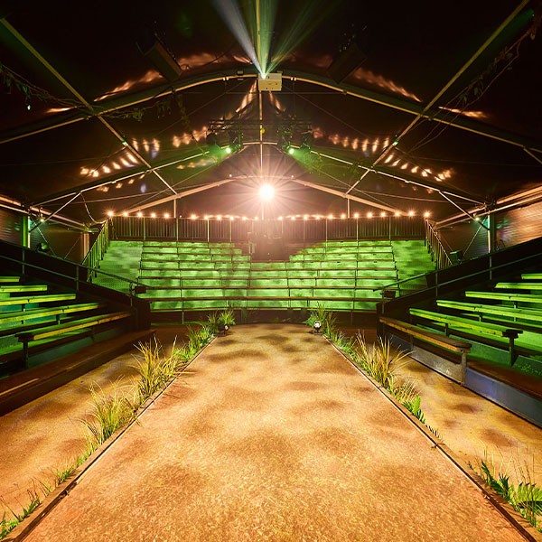 Ouwehands Dierenpark - groene theaterzaal