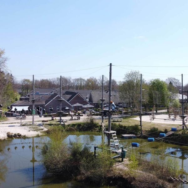 Hotel Teugel Uden Veghel Terrein