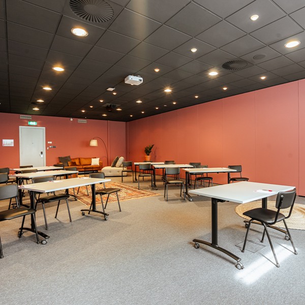 ECC Leiden - cabaret opstelling