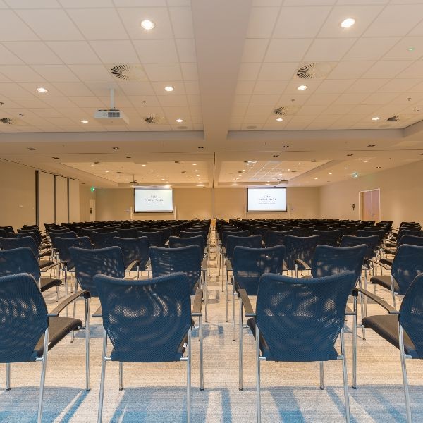 7. Crowne Plaza Utrecht