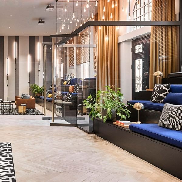 Hyatt Regency Amsterdam Foyer