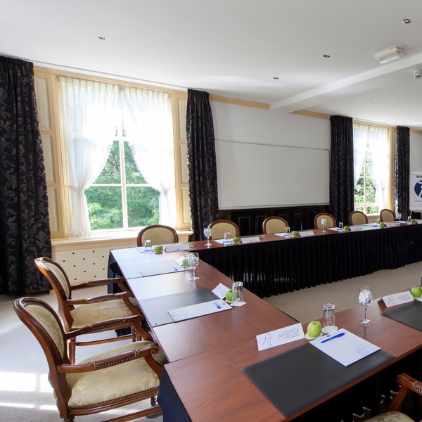 2. Huis te Eerbeek - Zaal