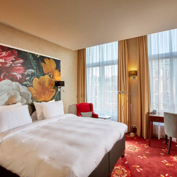 Royal room