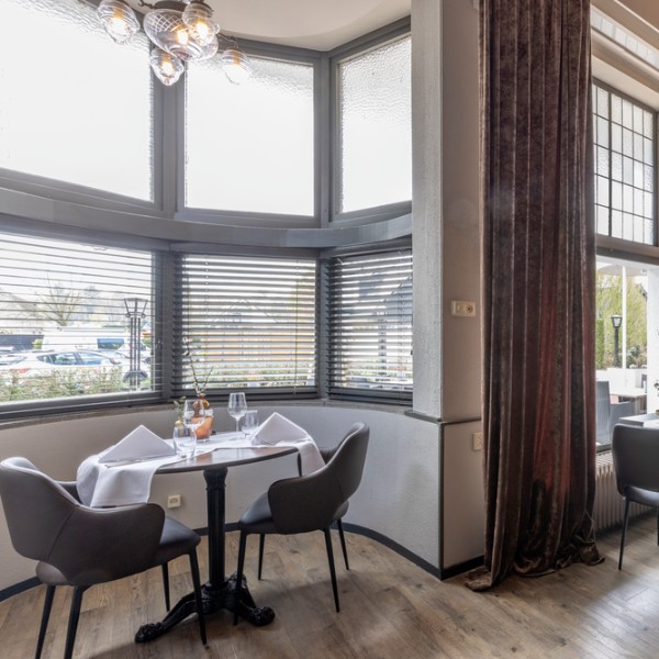 6. Hellendoorn-Interieur-Restaurant_32