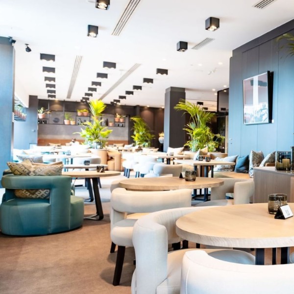 3. Restaurant The hotel