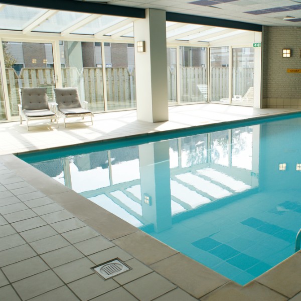 11. Nieuwvliet-Interior-Swimming pool 03068