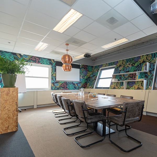 14. Team Spirit Boardroom