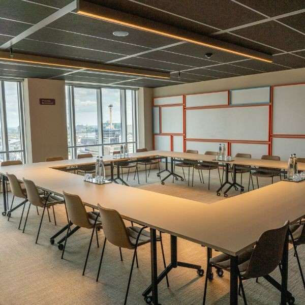Rendez-vous mardi - Salle de réunion