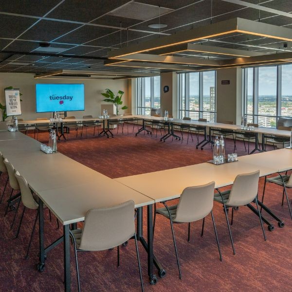 Rendez-vous mardi - Salle de réunion