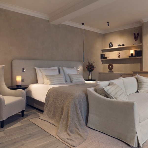 Suite (3).jpg