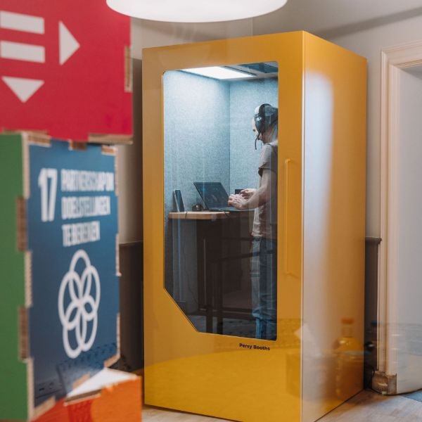 Social Impact Factory Aan de Gracht - Belhokje