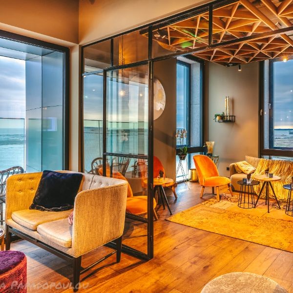 6. Four elements skybar
