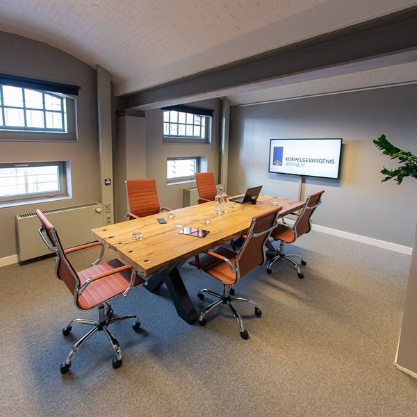7 Boardroom
