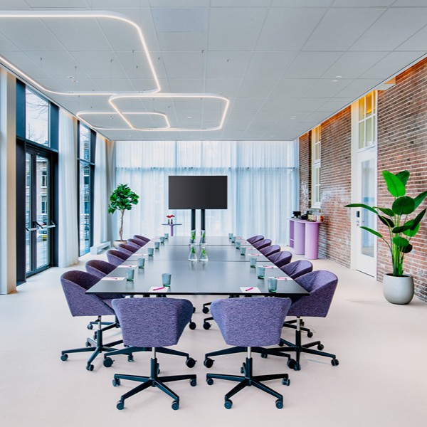 The Rebyl - Boardroom