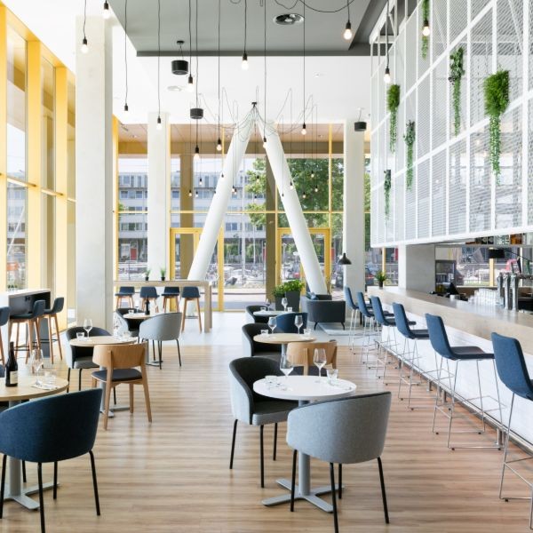 7. HIEX_Amsterdam_Riverside_17.jpg