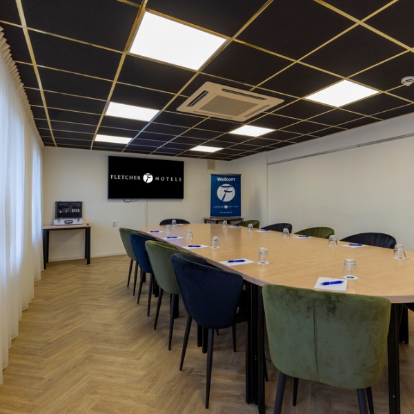 2. Korenbeurs-Interieur-Discussiekamer 127-2.png