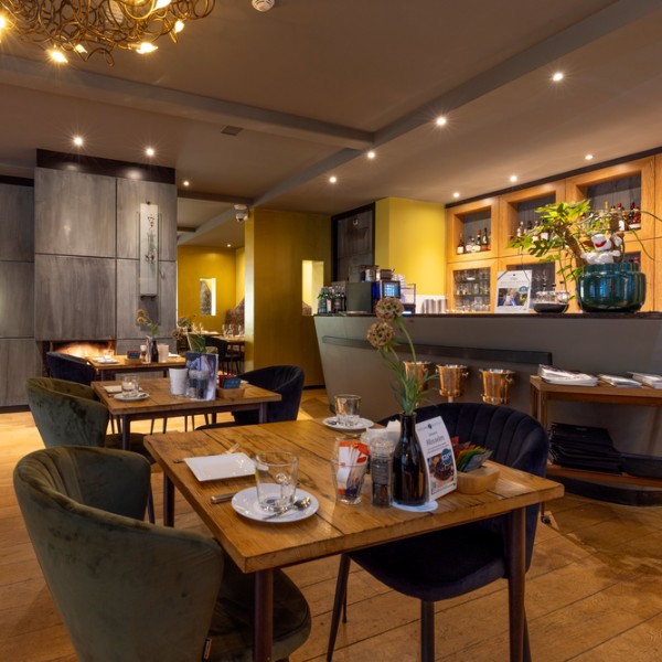 3. Korenbeurs-Interieur-Restaurant Fundi-2.png