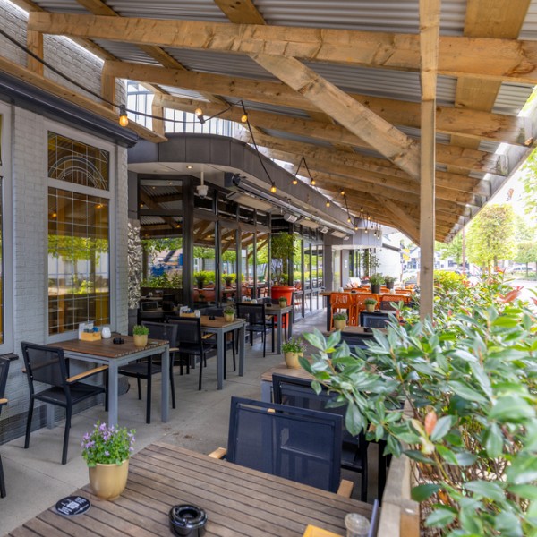 5. Korenbeurs-Exterieur-Terras-8.png