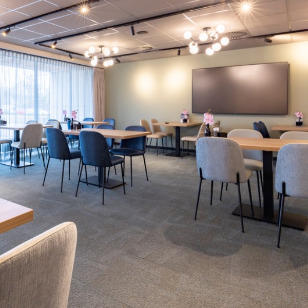 6. Marknesse-Interieur-Zalen._4.png