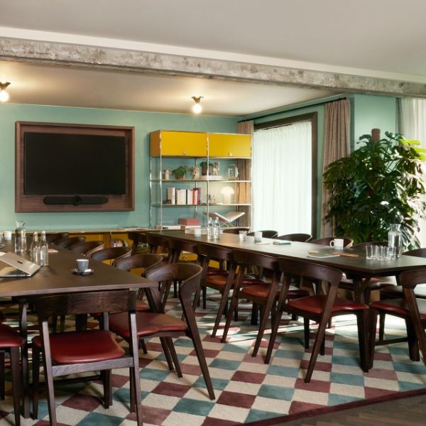 3. Hoxton brussel boardroom