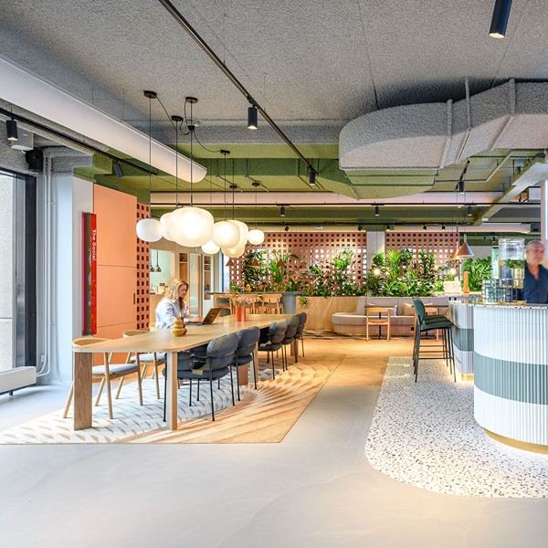 4. HNK Sloterdijk Restaurant