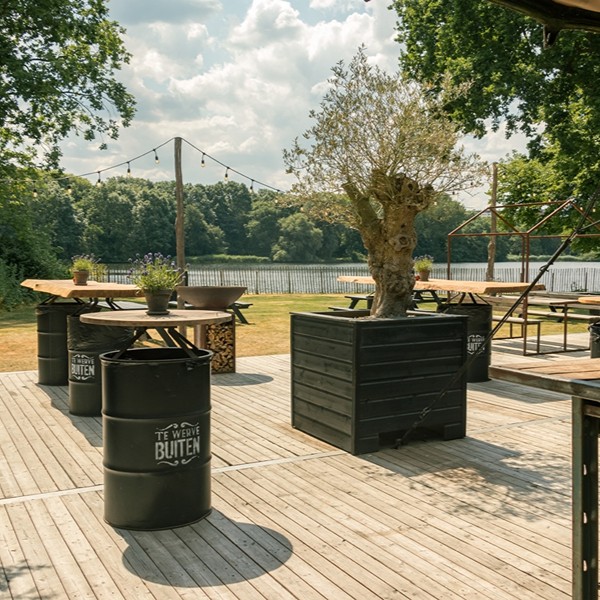 5. Te Werve Lodge terras