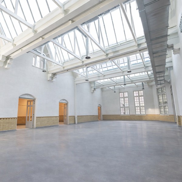 Grote lege zaal