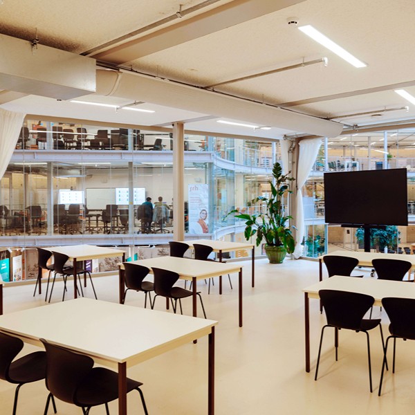 De Koepel Haarlem - Schoolopstelling