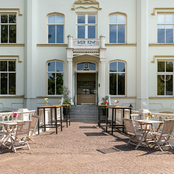 Huis Scherpenzeel - Terras