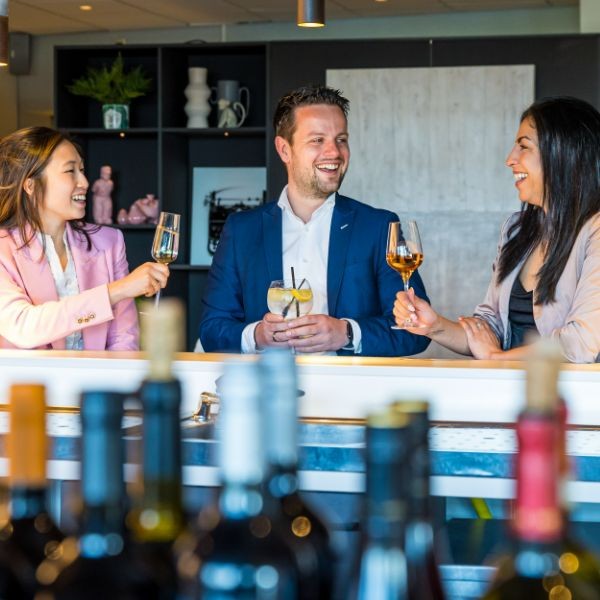 10. Postillion Utrecht Bunnik - Bar.JPG