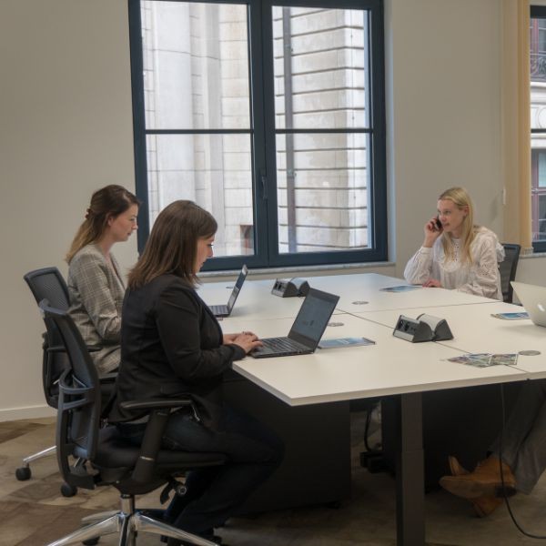11. Tribes Brussel Centraal Station - Office