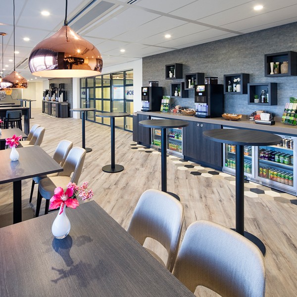 7. BCN Amsterdam Arena - Coffee Lounge - Restaurant