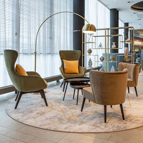 2025-PPAA-lobby-closeup-chairs