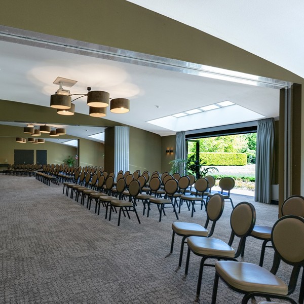 Rosarium Amstelpark - Zaal theateropstelling 2