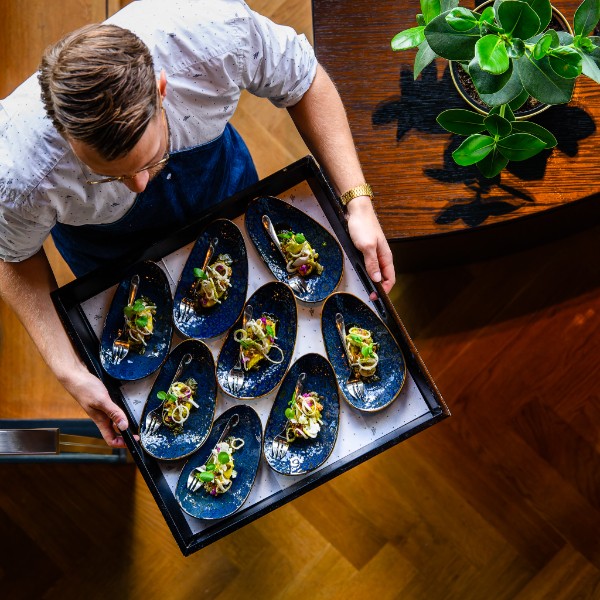 Theater Amsterdam - Serveren