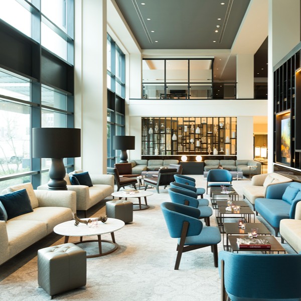 3. The hague Marriot lounge