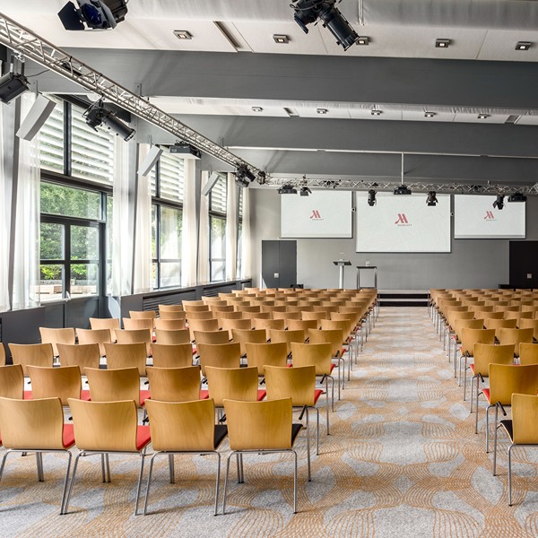 5. The hague Marriot theaterzaal