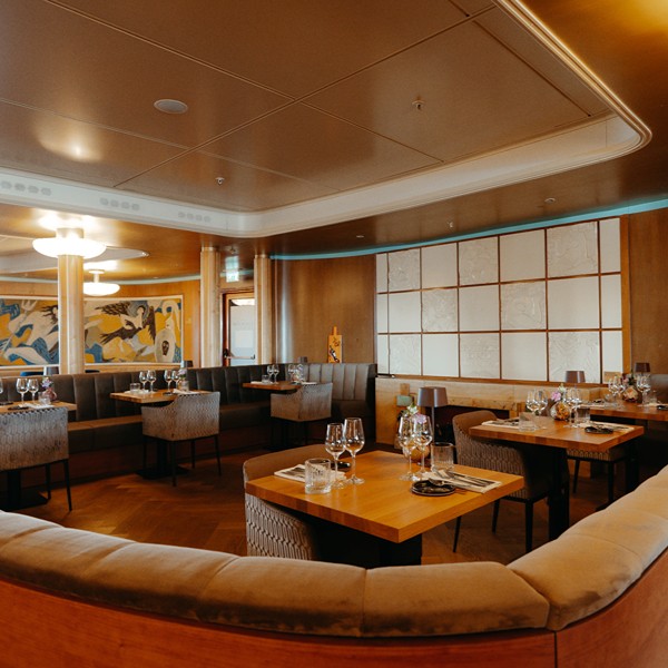 SS Rotterdam - restaurant