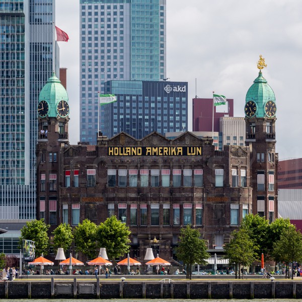 Hotel New York Rotterdam gebouw
