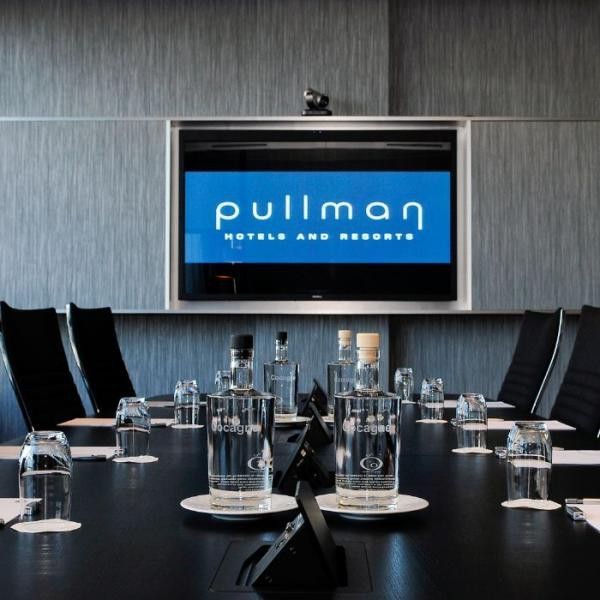 6. Pullman Eindhoven - Boardroom