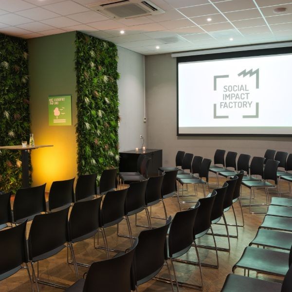 4. Social Impact Factory - zaal theater 1
