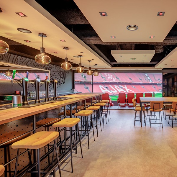 Johan Cruiff ArenA - Zaal met bar