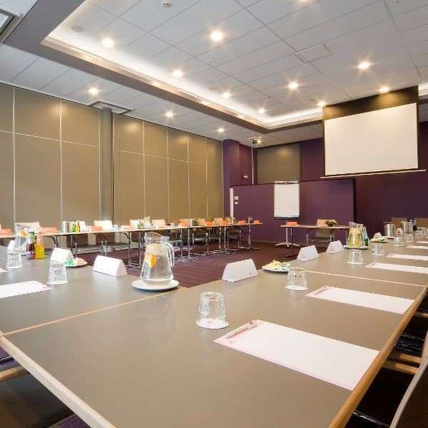 15. Meeting room - Valkenberg 1 (1)