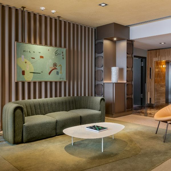 Marriot Hotel Amsterdam Library