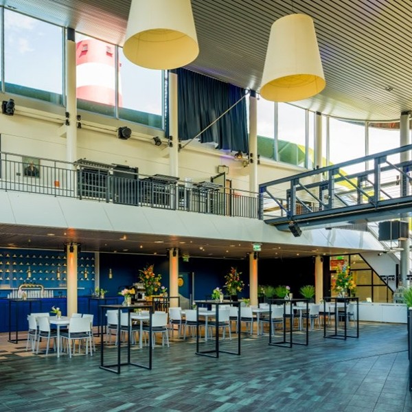 02.-Foyer-informeel-3