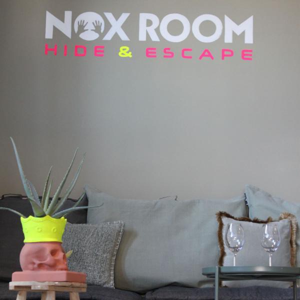 NOX Room lounge_02